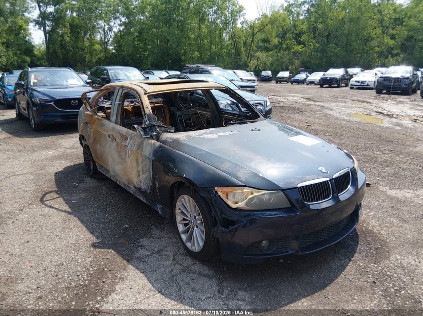 2008 BMW 3er VIN WBAVD53538A253024 IAAI salvage auction — TOTAL BURN, Bill Of Sale Destruction Only - Salvage (Ohio), sold $100 on 2026-08-04 (photo 1)