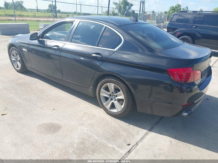 2012 BMW 5 series VIN WBAXG5C59CDY30260 IAAI salvage auction — NORMAL WEAR, Original (Texas), sold $75 on 2026-07-17 (photo 3)