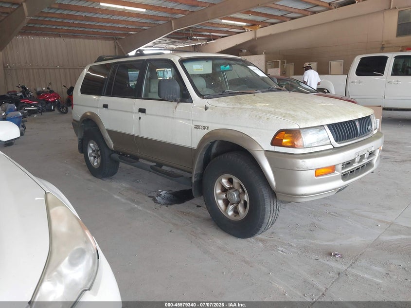 1999 Mitsubishi Montero VIN JA4LS31H5XP003825 IAAI salvage auction — NORMAL WEAR, Clear (Tennessee), sold $600 on 2026-07-13 (photo 1)
