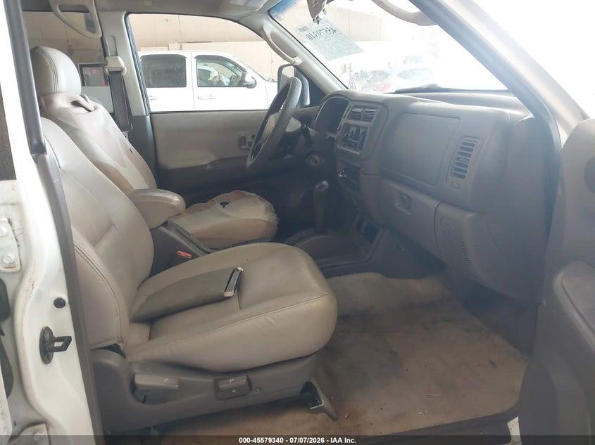 1999 Mitsubishi Montero VIN JA4LS31H5XP003825 IAAI salvage auction — NORMAL WEAR, Clear (Tennessee), sold $600 on 2026-07-13 (photo 5)