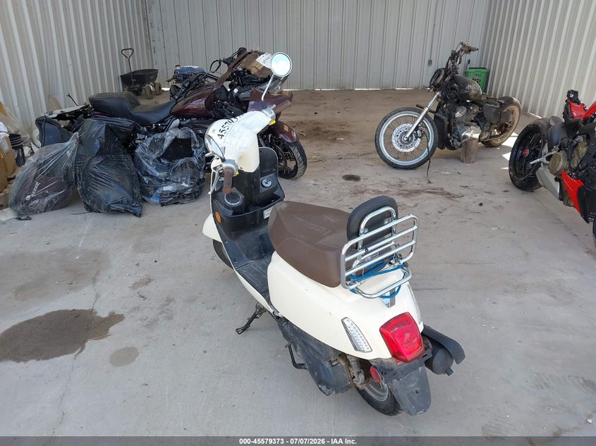 2022 Genuine scooter co. Buddy VIN RFVJFJ105N1003085 IAAI salvage auction — FRONT END, Original (Texas), sold $25 on 2026-07-21 (photo 3)