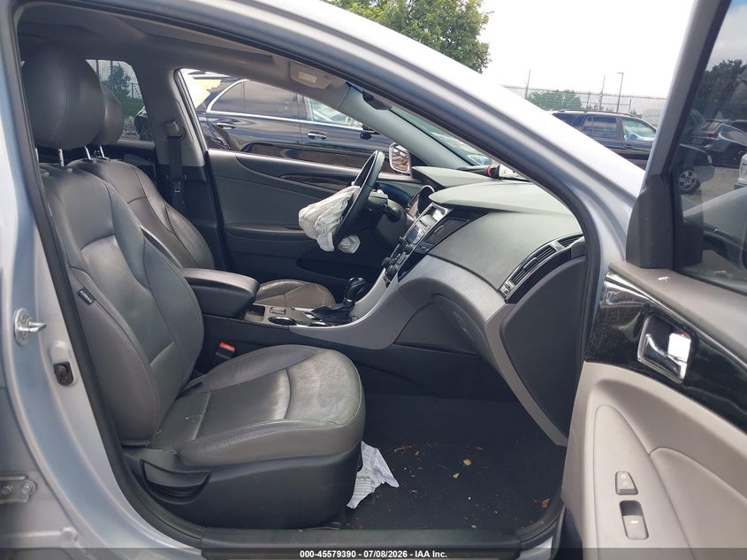 2012 Hyundai Sonata VIN 5NPEC4AC0CH481713 IAAI salvage auction — FRONT END, Salvage (Pennsylvania), sold $675 on 2026-07-24 (photo 5)