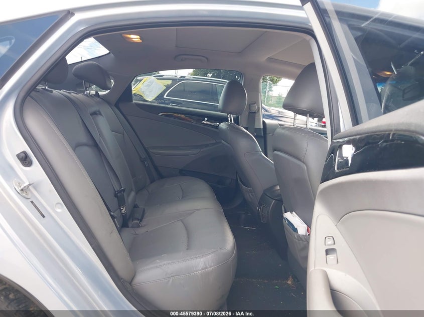 2012 Hyundai Sonata VIN 5NPEC4AC0CH481713 IAAI salvage auction — FRONT END, Salvage (Pennsylvania), sold $675 on 2026-07-24 (photo 8)