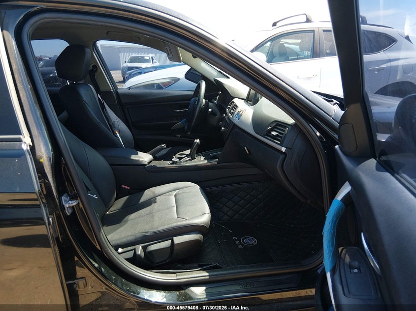 2015 BMW VIN WBA3B1C58FK138142 IAAI salvage auction — FRONT END, Clear (Arizona), sold $500 on 2026-08-18 (photo 5)
