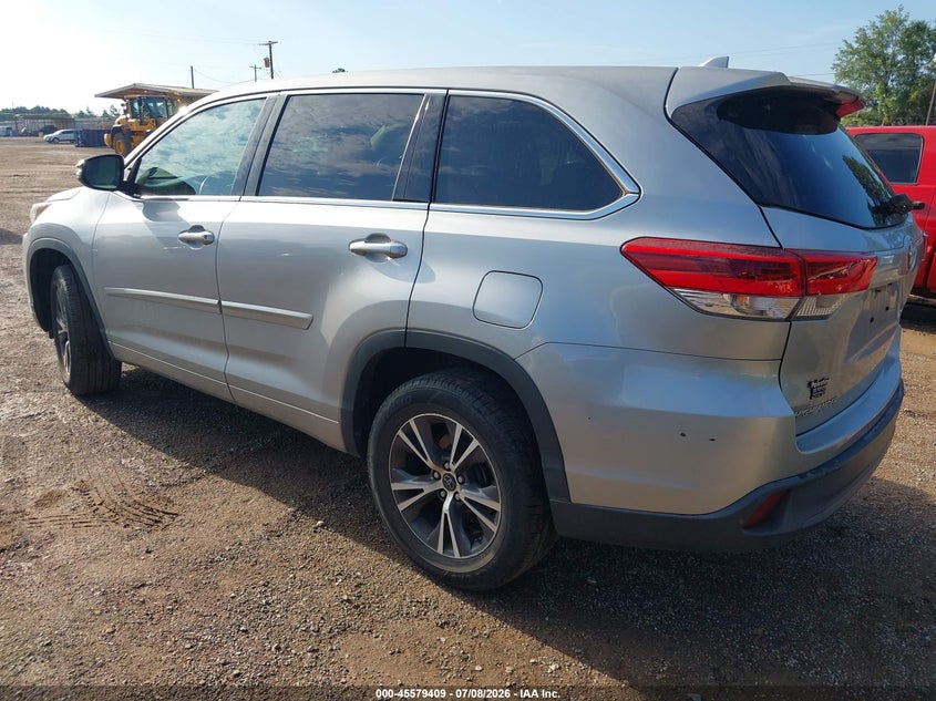 2017 Toyota Highlander VIN 5TDZZRFH5HS229376 IAAI salvage auction — RIGHT SIDE, Salvage (Texas), sold $6,500 on 2026-07-30 (photo 3)