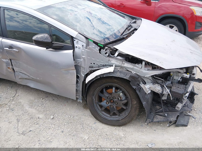 2024 Toyota Prius VIN JTDACAAU4R3026695 IAAI salvage auction — FRONT & REAR, Clear (Illinois), sold $7,850 on 2026-08-18 (photo 6)