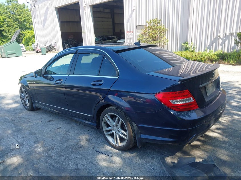 2014 Mercedes-benz C-klasse VIN WDDGF8AB0EA944271 IAAI salvage auction — FRONT END, Mv-907A (New York), sold $1,250 on 2026-08-12 (photo 3)