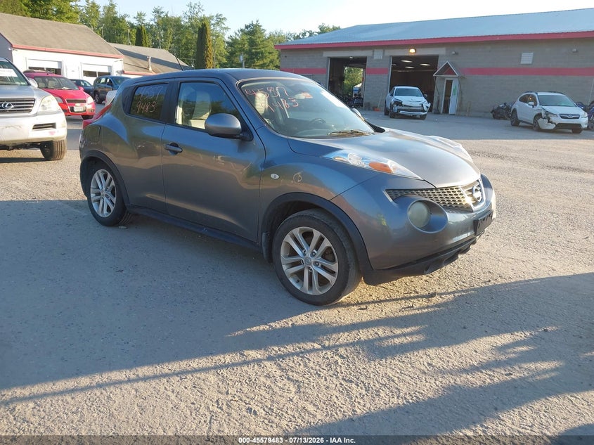2011 Nissan Juke VIN JN8AF5MV8BT023201 IAAI salvage auction — NORMAL WEAR, Original (Maine), sold $275 on 2026-07-27 (photo 1)