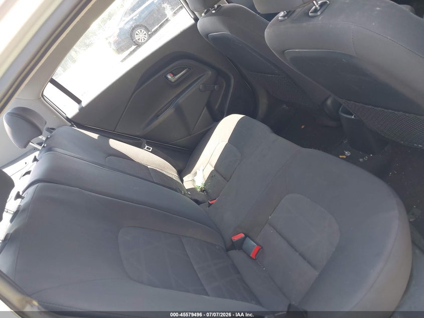 2014 Kia Rio VIN KNADM4A39E6420217 IAAI salvage auction — NORMAL WEAR, Salvage Title, sold $300 on 2026-07-28 (photo 8)