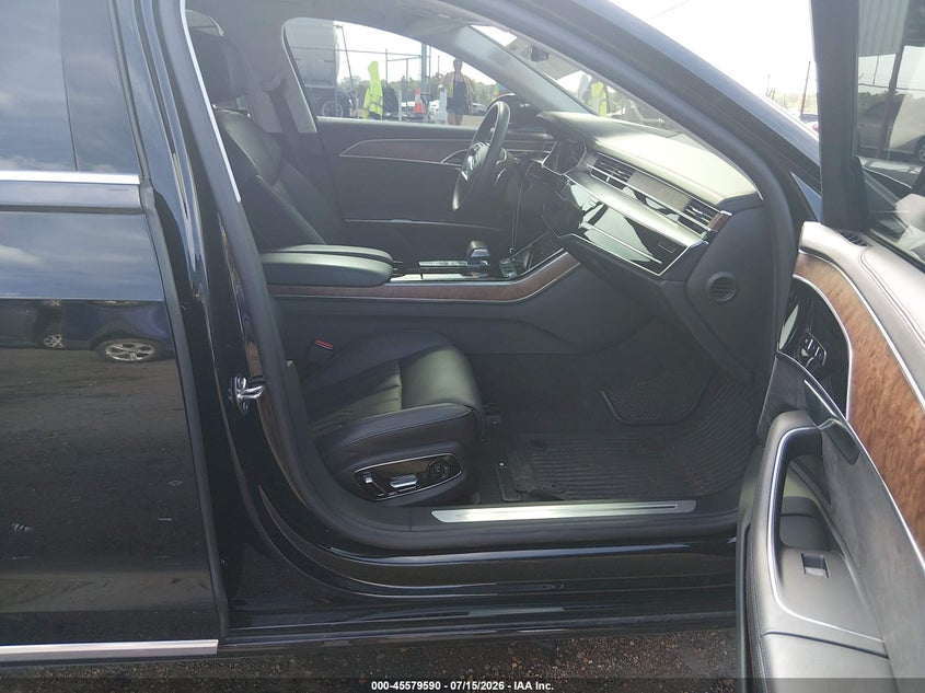 2019 Audi A8 VIN WAU8EAF88KN024119 IAAI salvage auction — TRANSMISSION, Salvage Title, sold $15,900 on 2026-08-05 (photo 5)