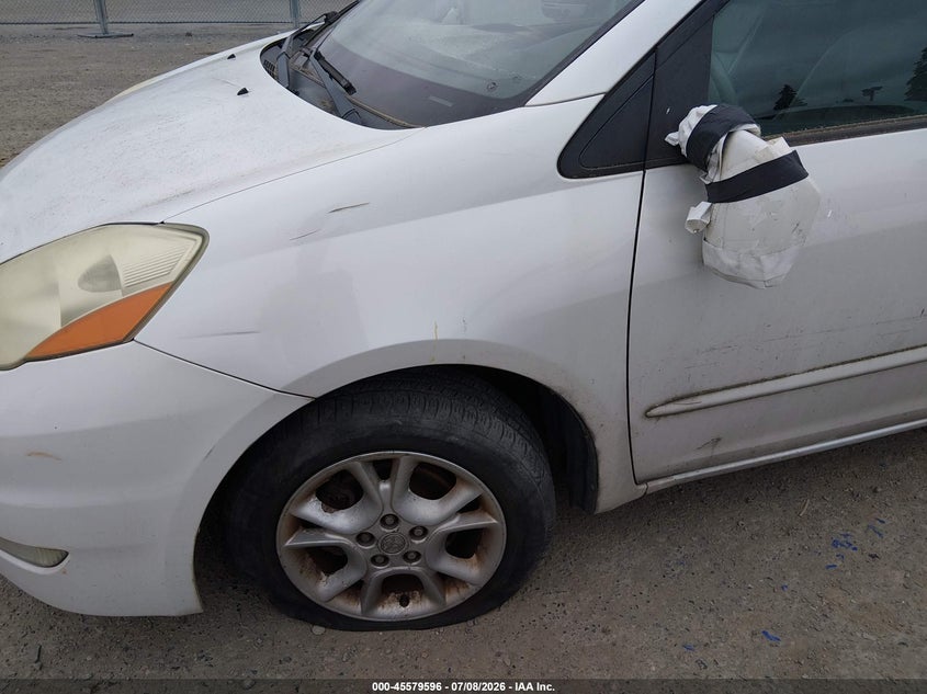 2006 Toyota Sienna VIN 5TDZA22C26S477946 IAAI salvage auction — SIDE, Clear (Washington), sold $400 on 2026-07-29 (photo 6)