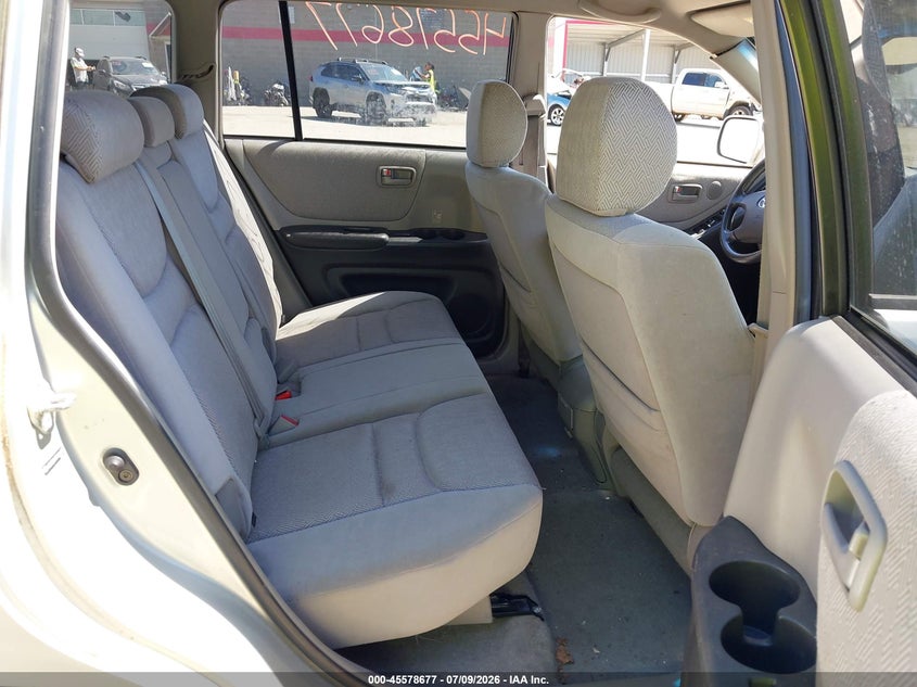 2003 Toyota Highlander VIN JTEGF21A130121653 IAAI salvage auction — NORMAL WEAR, Original (Maine), sold $300 on 2026-07-27 (photo 8)