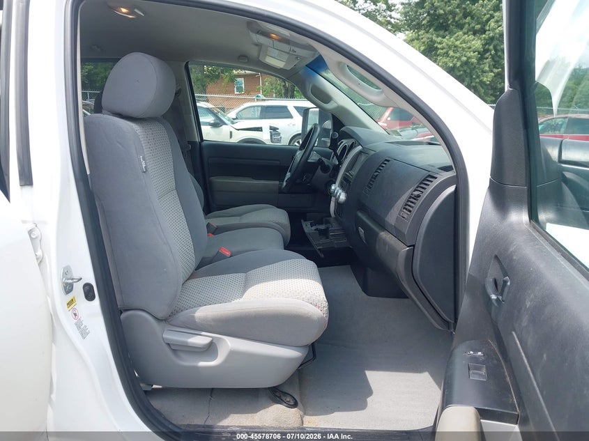 2008 Toyota Tundra VIN 5TFCV54128X008277 IAAI salvage auction — RIGHT SIDE, Clear (Virginia), sold $2,875 on 2026-07-28 (photo 5)