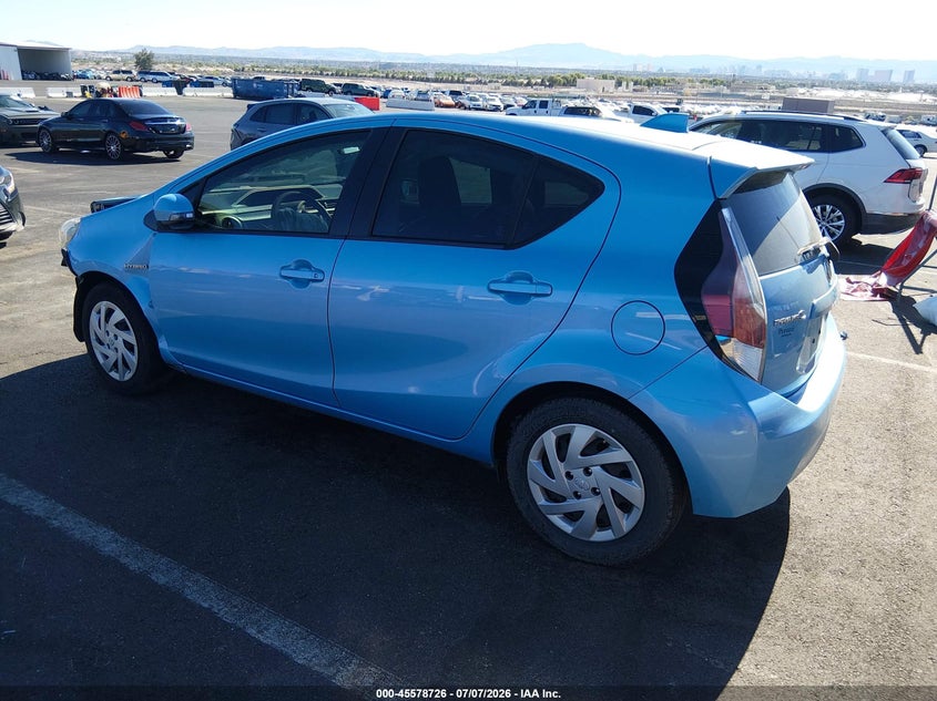 2015 Toyota Prius c VIN JTDKDTB30F1100673 IAAI salvage auction — LEFT & RIGHT, Salvage (Pennsylvania), sold $950 on 2026-07-31 (photo 3)