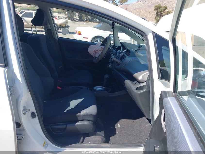 2009 Honda Fit VIN JHMGE88669S060324 IAAI salvage auction — FRONT END, Salvage (California), sold $1,650 on 2026-07-28 (photo 5)