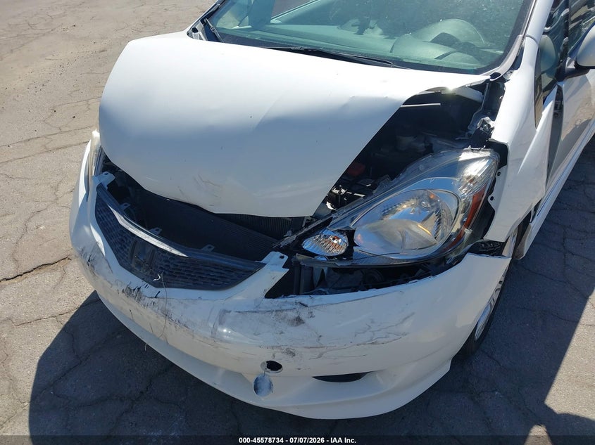 2009 Honda Fit VIN JHMGE88669S060324 IAAI salvage auction — FRONT END, Salvage (California), sold $1,650 on 2026-07-28 (photo 6)