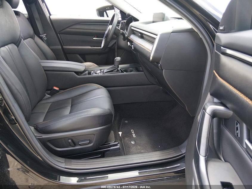 2026 Mazda Cx-50 VIN 7MMVAAEW4TN151727 IAAI salvage auction — FRONT END, Salvage Title, sold $14,200 on 2026-07-28 (photo 5)