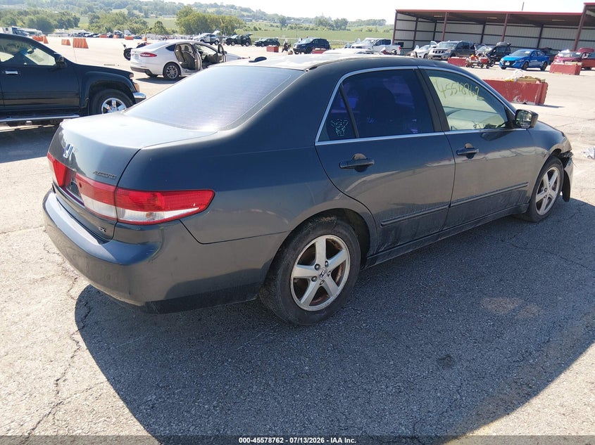 2004 Honda Accord VIN JHMCM56884C023072 IAAI salvage auction — NORMAL WEAR, Clear (Missouri), sold $375 on 2026-07-30 (photo 4)