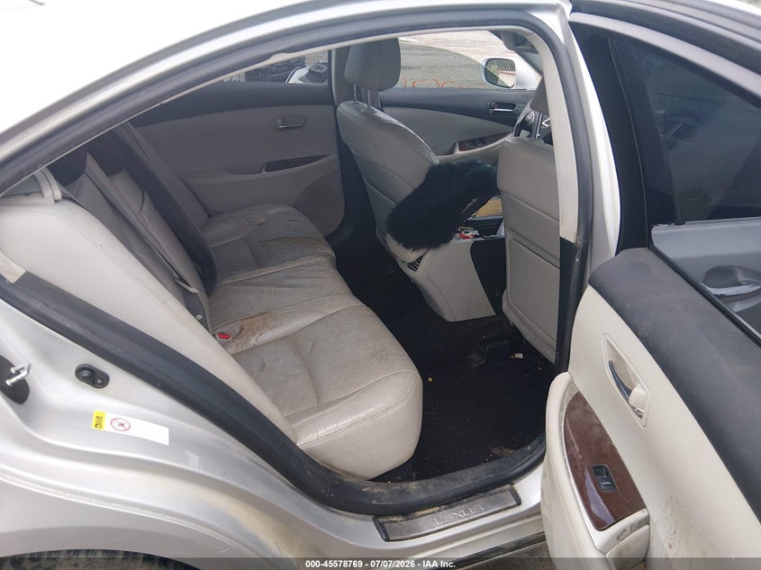 2010 Lexus Es 350 VIN JTHBK1EG8A2408667 IAAI salvage auction — NORMAL WEAR, Clear (Virginia), sold $1,975 on 2026-07-17 (photo 8)