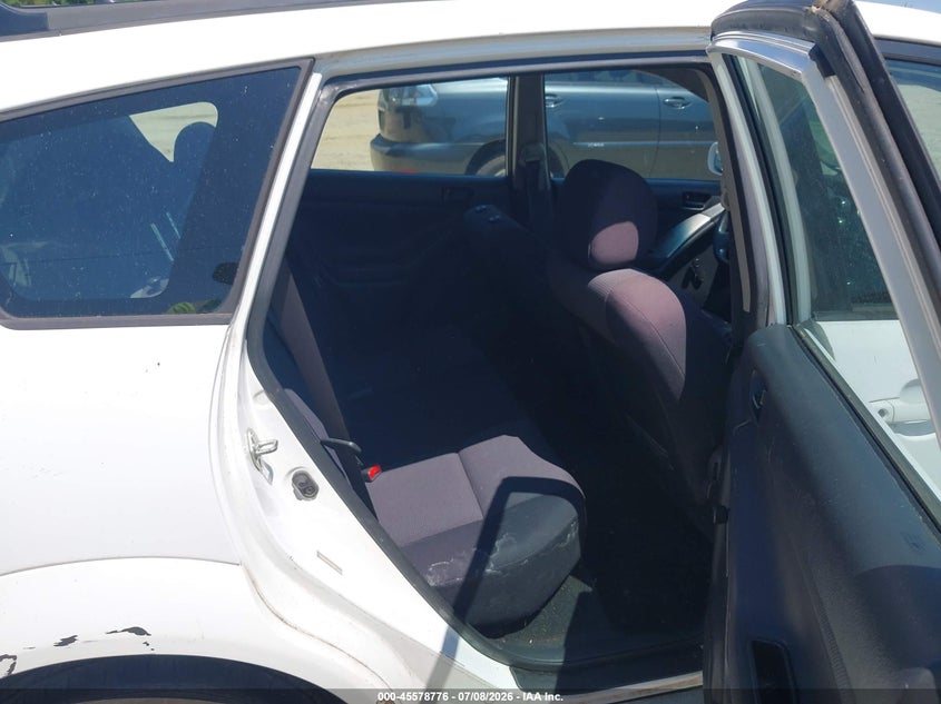 2005 Pontiac Vibe VIN 5Y2SL638X5Z433638 IAAI salvage auction — NORMAL WEAR, Clear (Georgia), sold $625 on 2026-07-11 (photo 8)