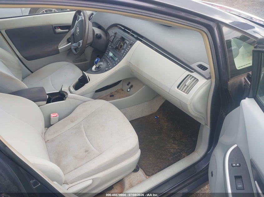2010 Toyota Prius VIN JTDKN3DU0A0198427 IAAI salvage auction — NORMAL WEAR, Clear (Virginia), sold $650 on 2026-07-21 (photo 5)