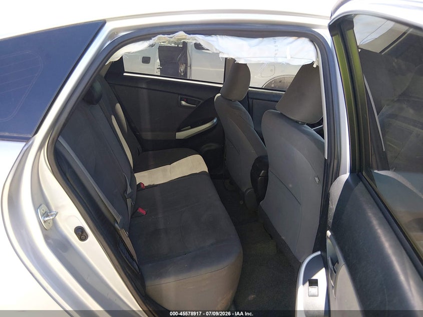 2015 Toyota Prius VIN JTDKN3DP3F3070652 IAAI salvage auction — RIGHT FRONT, Salvage (California), sold $2,250 on 2026-07-31 (photo 8)