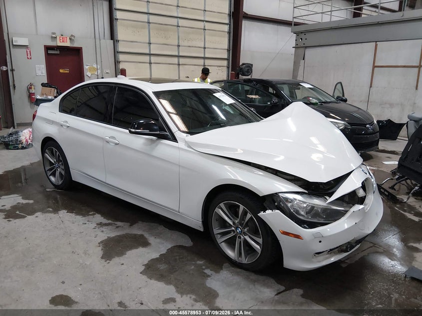 2014 BMW 3er VIN WBA3D5C52EKX97625 IAAI salvage auction — FRONT END, Salvage (Idaho), sold $1,400 on 2026-08-21 (photo 1)