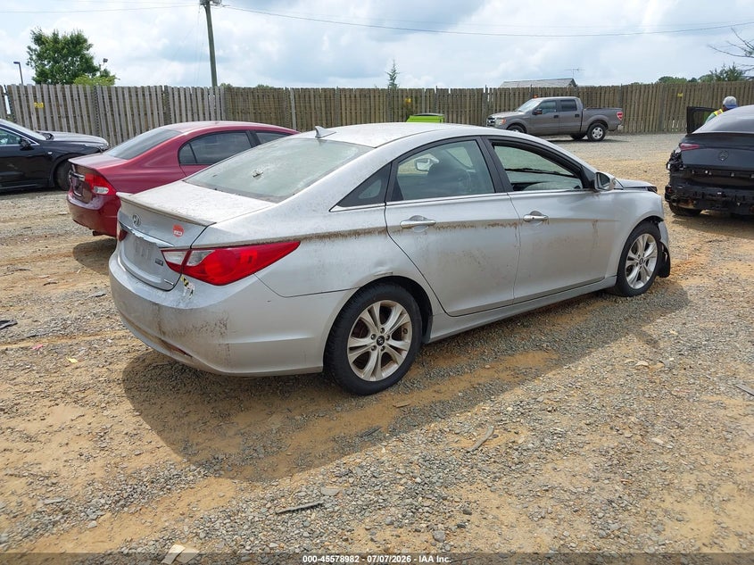 2011 Hyundai Sonata VIN 5NPEC4ACXBH254530 IAAI salvage auction — NORMAL WEAR, Clear (Virginia), sold $350 on 2026-07-27 (photo 4)
