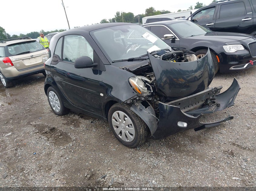2016 Smart Fortwo VIN WMEFJ5DA3GK071054 IAAI salvage auction — FRONT END, Clear (Virginia), sold $525 on 2026-07-31 (photo 1)