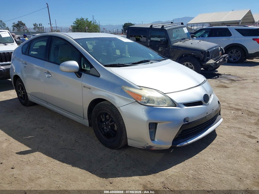 2015 Toyota Prius VIN JTDKN3DU5F0421648 IAAI salvage auction — LEFT FRONT, Salvage (California), sold $1,500 on 2026-07-22 (photo 1)