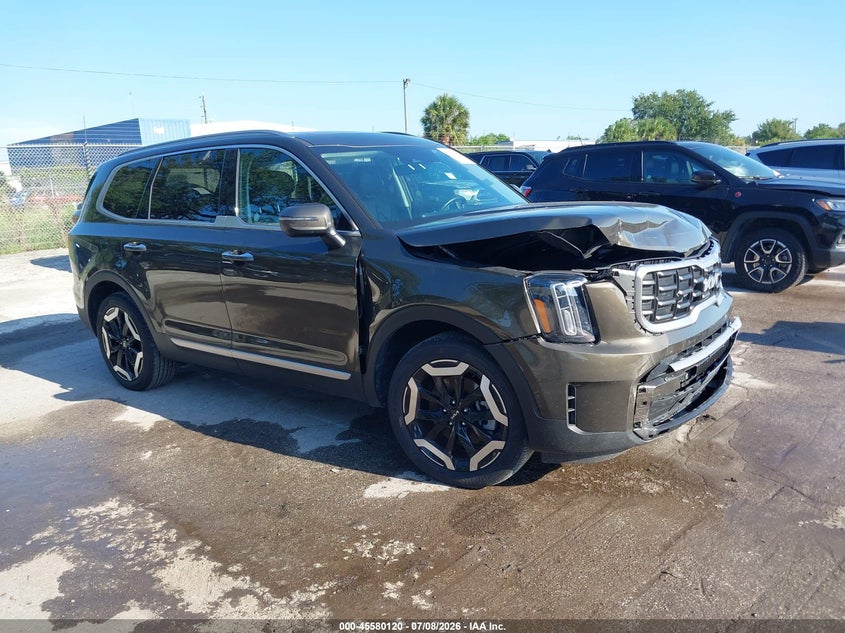 2025 Kia Telluride VIN 5XYP64GC2SG691307 IAAI salvage auction — FRONT END, Clear (Florida), sold $8,600 on 2026-07-15 (photo 1)