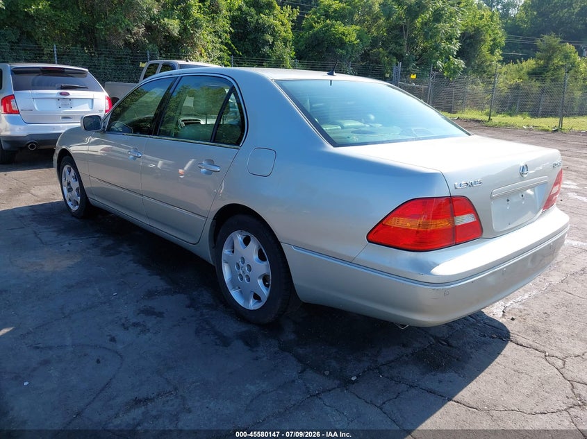 2002 Lexus Ls 430 VIN JTHBN30F120073993 IAAI salvage auction — NORMAL WEAR, Clear (North Carolina), sold $675 on 2026-07-30 (photo 3)