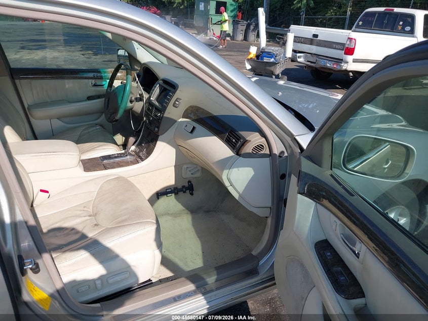 2002 Lexus Ls 430 VIN JTHBN30F120073993 IAAI salvage auction — NORMAL WEAR, Clear (North Carolina), sold $675 on 2026-07-30 (photo 5)