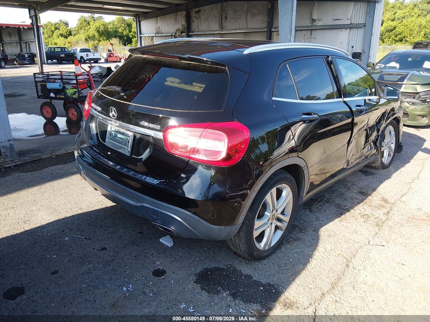 2018 Mercedes-benz Gla-klasse VIN WDCTG4GB7JJ417760 IAAI salvage auction — SIDE, Salvage (Louisiana), sold $5,100 on 2026-08-01 (photo 4)