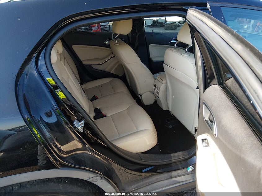 2018 Mercedes-benz Gla-klasse VIN WDCTG4GB7JJ417760 IAAI salvage auction — SIDE, Salvage (Louisiana), sold $5,100 on 2026-08-01 (photo 8)