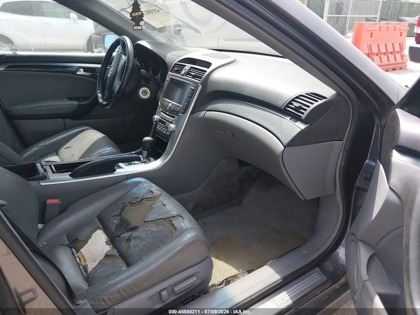 2006 Acura Tl VIN 19UUA66276A064180 IAAI salvage auction — NORMAL WEAR, Clear (Kansas), sold $400 on 2026-07-31 (photo 5)