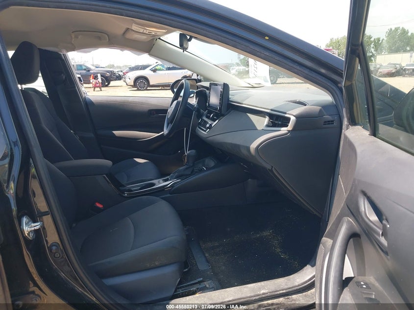 2022 Toyota Corolla VIN JTDEAMDE3NJ050702 IAAI salvage auction — LEFT REAR, Salvage Title, sold $4,550 on 2026-07-22 (photo 5)