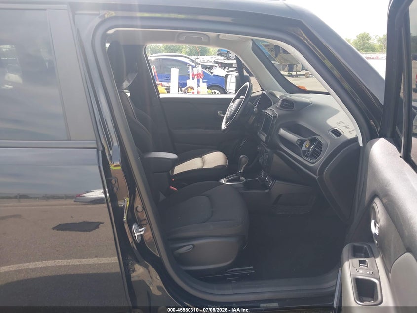 2018 Jeep Renegade VIN ZACCJBBBXJPJ09045 IAAI salvage auction — REAR END, Salvage Title, sold $3,850 on 2026-08-07 (photo 5)