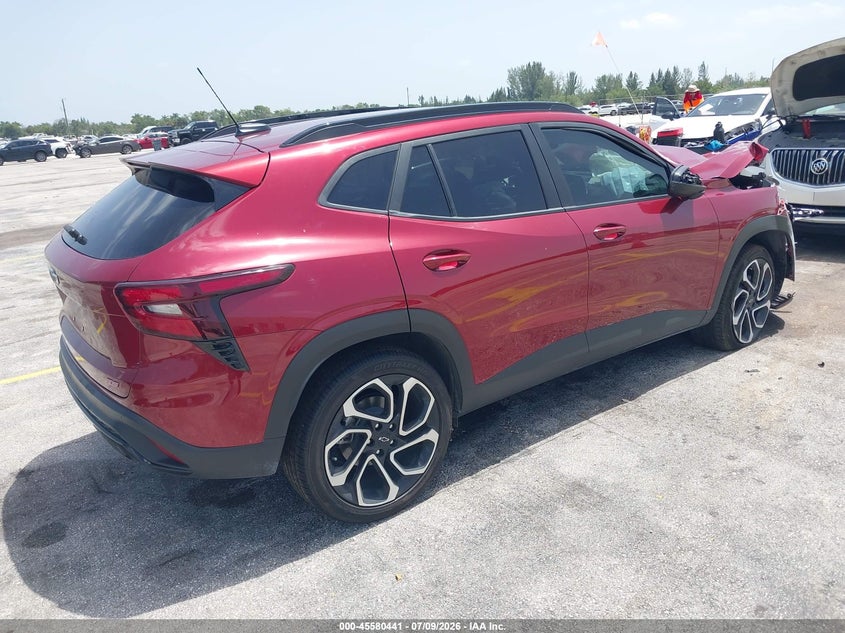 2025 Chevrolet Trax VIN KL77LJEP7SC253803 IAAI salvage auction — NORMAL WEAR, Salvage (Florida), sold $2,675 on 2026-07-30 (photo 4)