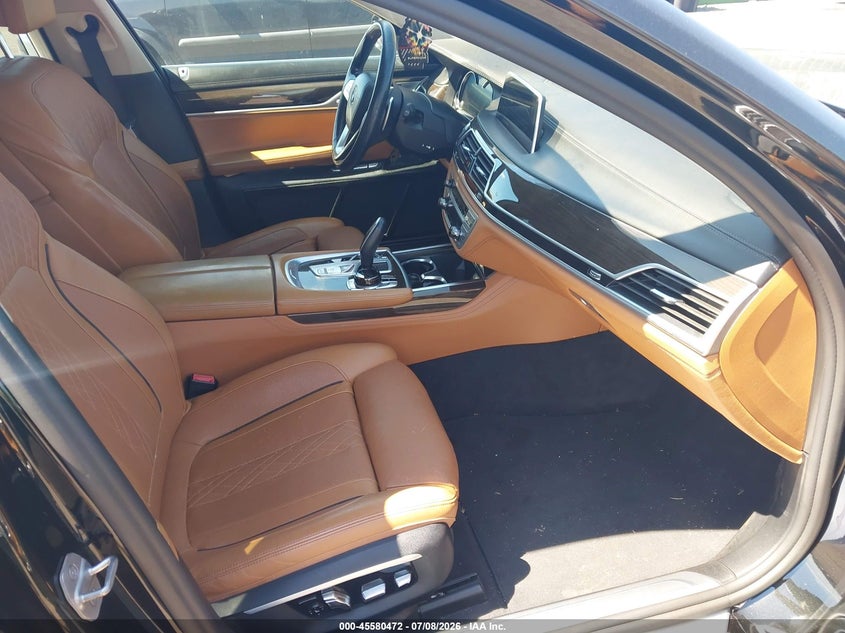 2017 BMW 7er VIN WBA7F2C57HG421360 IAAI salvage auction — NORMAL WEAR, Clear (New York), sold $5,025 on 2026-07-28 (photo 5)