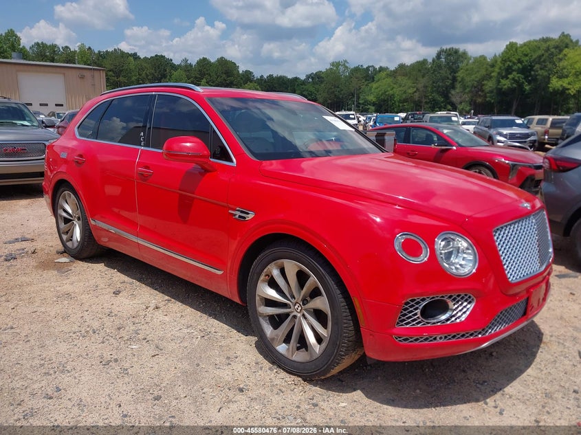 2019 Bentley Bentayga VIN SJAAM2ZV6KC026253 IAAI salvage auction — NORMAL WEAR, Clear (Illinois), sold $16,100 on 2026-07-27 (photo 1)