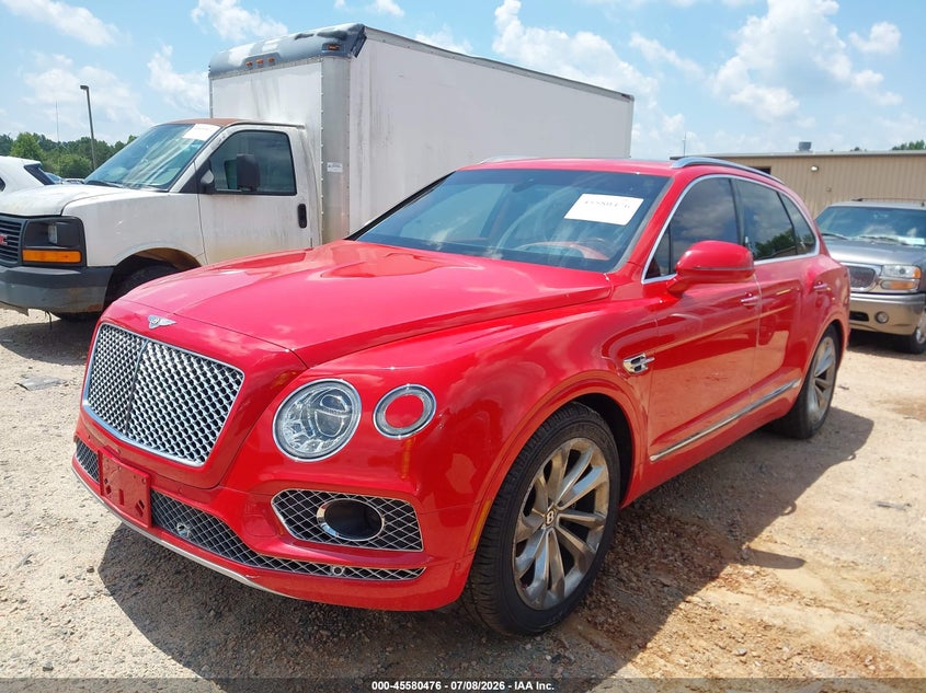 2019 Bentley Bentayga VIN SJAAM2ZV6KC026253 IAAI salvage auction — NORMAL WEAR, Clear (Illinois), sold $16,100 on 2026-07-27 (photo 2)