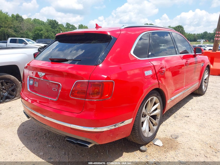 2019 Bentley Bentayga VIN SJAAM2ZV6KC026253 IAAI salvage auction — NORMAL WEAR, Clear (Illinois), sold $16,100 on 2026-07-27 (photo 4)