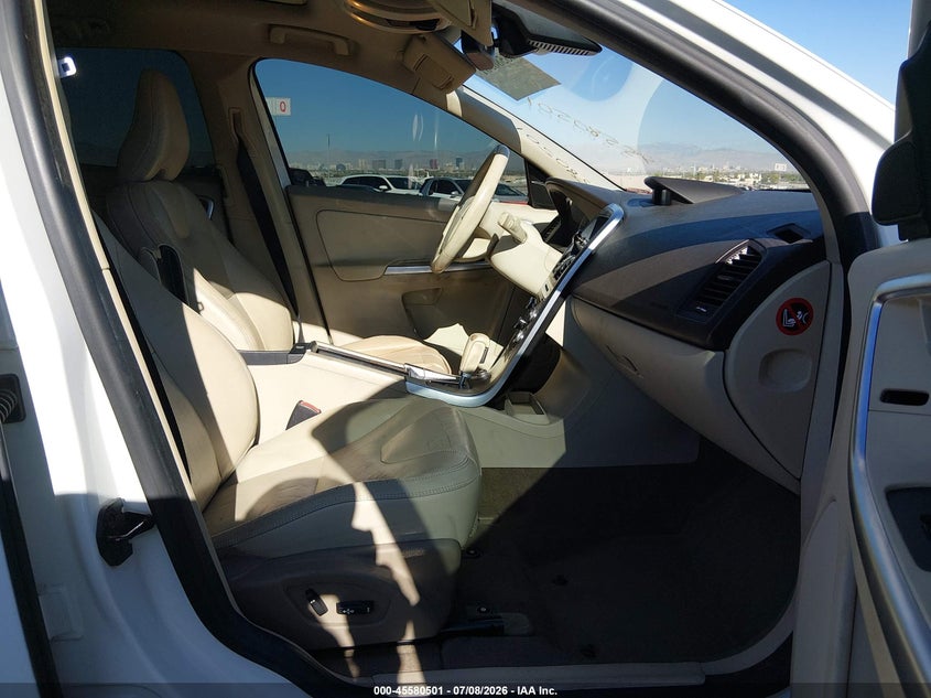 2010 Volvo Xc60 VIN YV4982DL9A2077498 IAAI salvage auction — LEFT REAR, Salvage (Nevada), sold $350 on 2026-09-04 (photo 5)