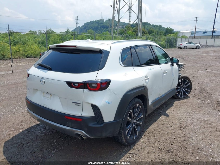 2025 Mazda Cx-50 VIN 7MMVABDY3SN382450 IAAI salvage auction — RIGHT FRONT, Salvage Title, sold $9,700 on 2026-07-31 (photo 4)