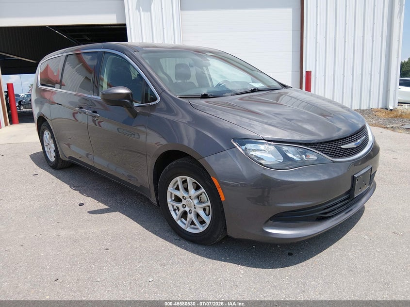 2020 Chrysler Voyager VIN 2C4RC1CG6LR249345 — IAAI salvage auction photo