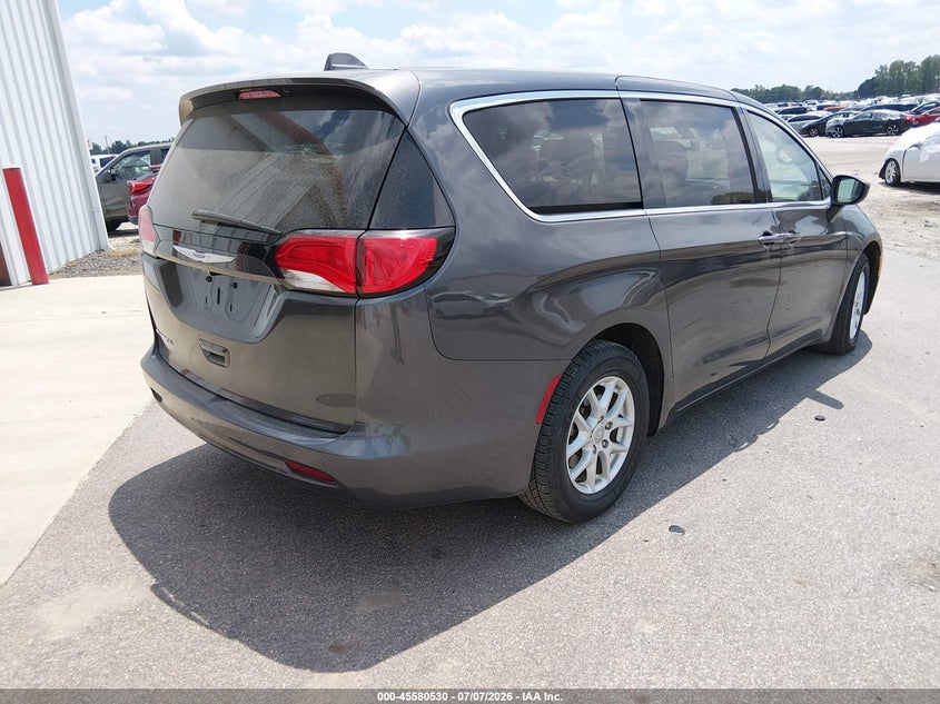 2020 Chrysler Voyager VIN 2C4RC1CG6LR249345 IAAI salvage auction — NORMAL WEAR, Sf97 (North Carolina), sold $10,550 on 2026-08-10 (photo 4)