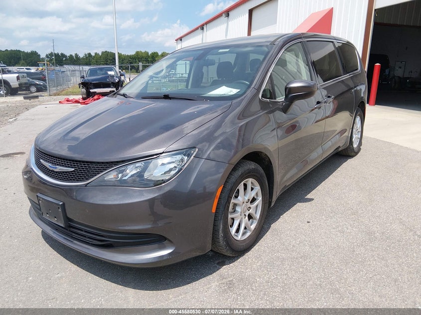 2020 Chrysler Voyager VIN 2C4RC1CG6LR249345 IAAI salvage auction — NORMAL WEAR, Sf97 (North Carolina), sold $10,550 on 2026-08-10 (photo 6)