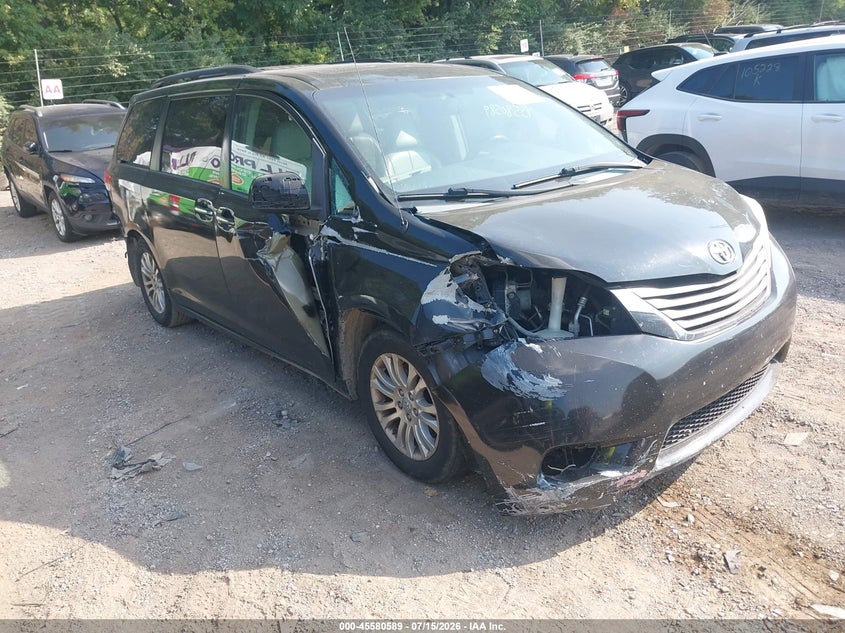 2012 Toyota Sienna VIN 5TDYK3DC1CS248116 IAAI salvage auction — NORMAL WEAR, Clear (Indiana), sold $1,150 on 2026-07-29 (photo 1)