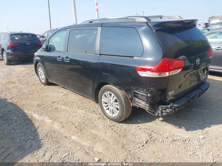 2012 Toyota Sienna VIN 5TDYK3DC1CS248116 IAAI salvage auction — NORMAL WEAR, Clear (Indiana), sold $1,150 on 2026-07-29 (photo 3)